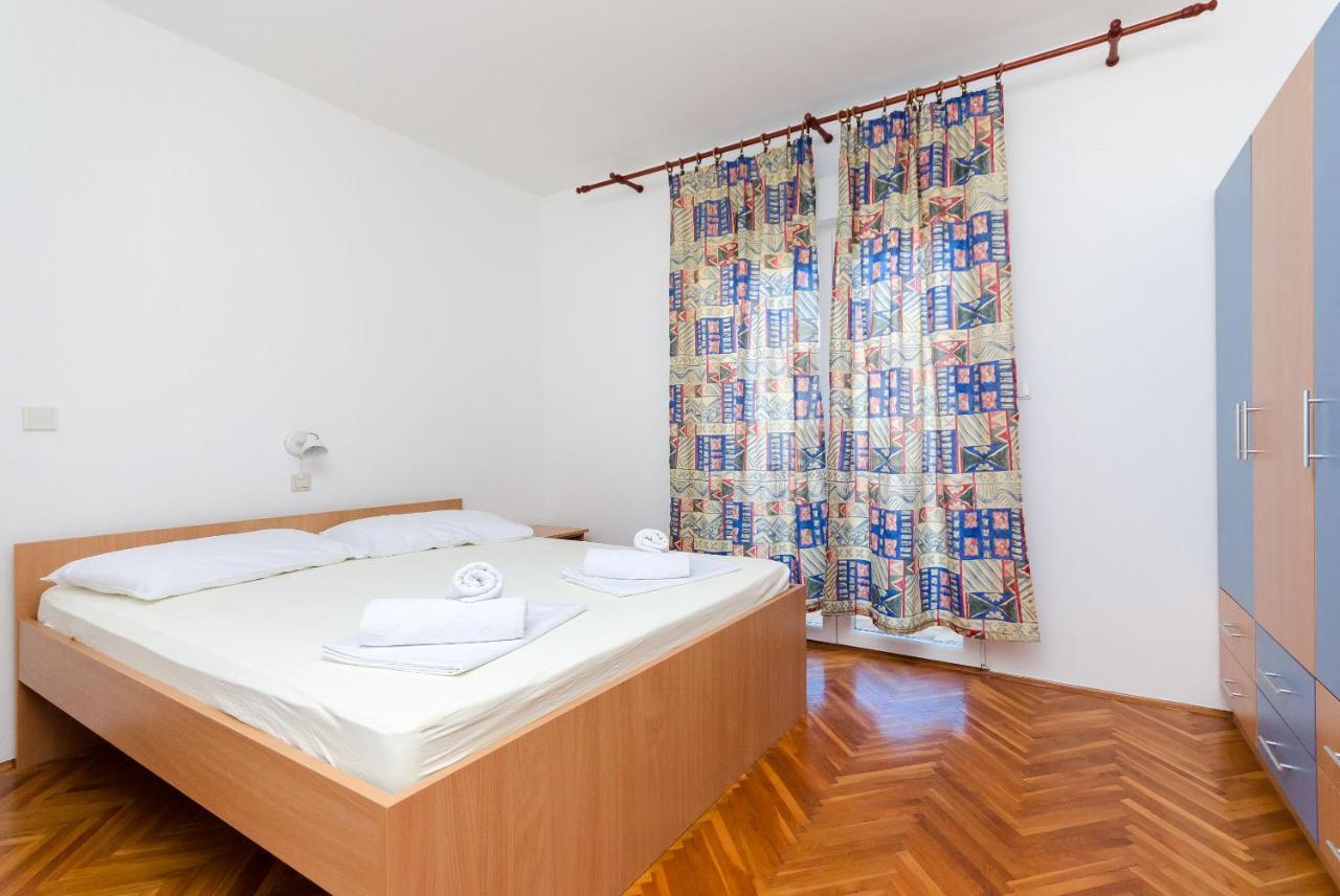 Apartments Slavica R Banjol 외부 사진