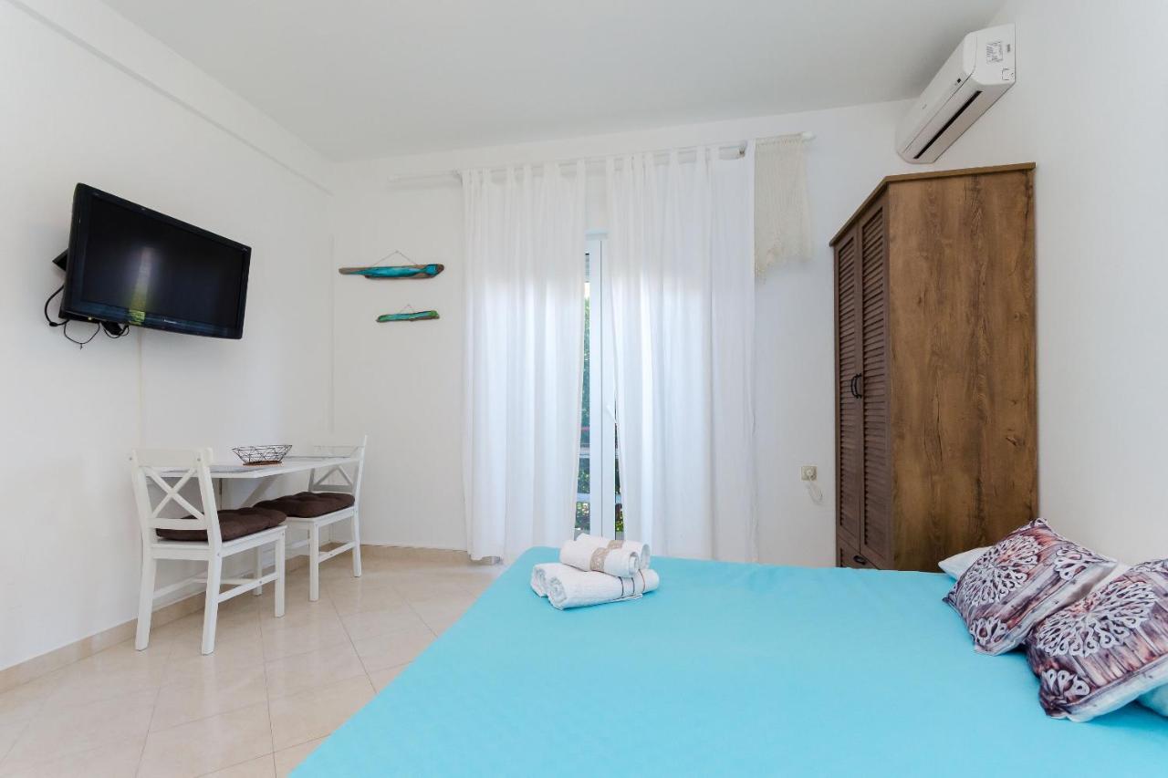 Apartments Slavica R Banjol 외부 사진